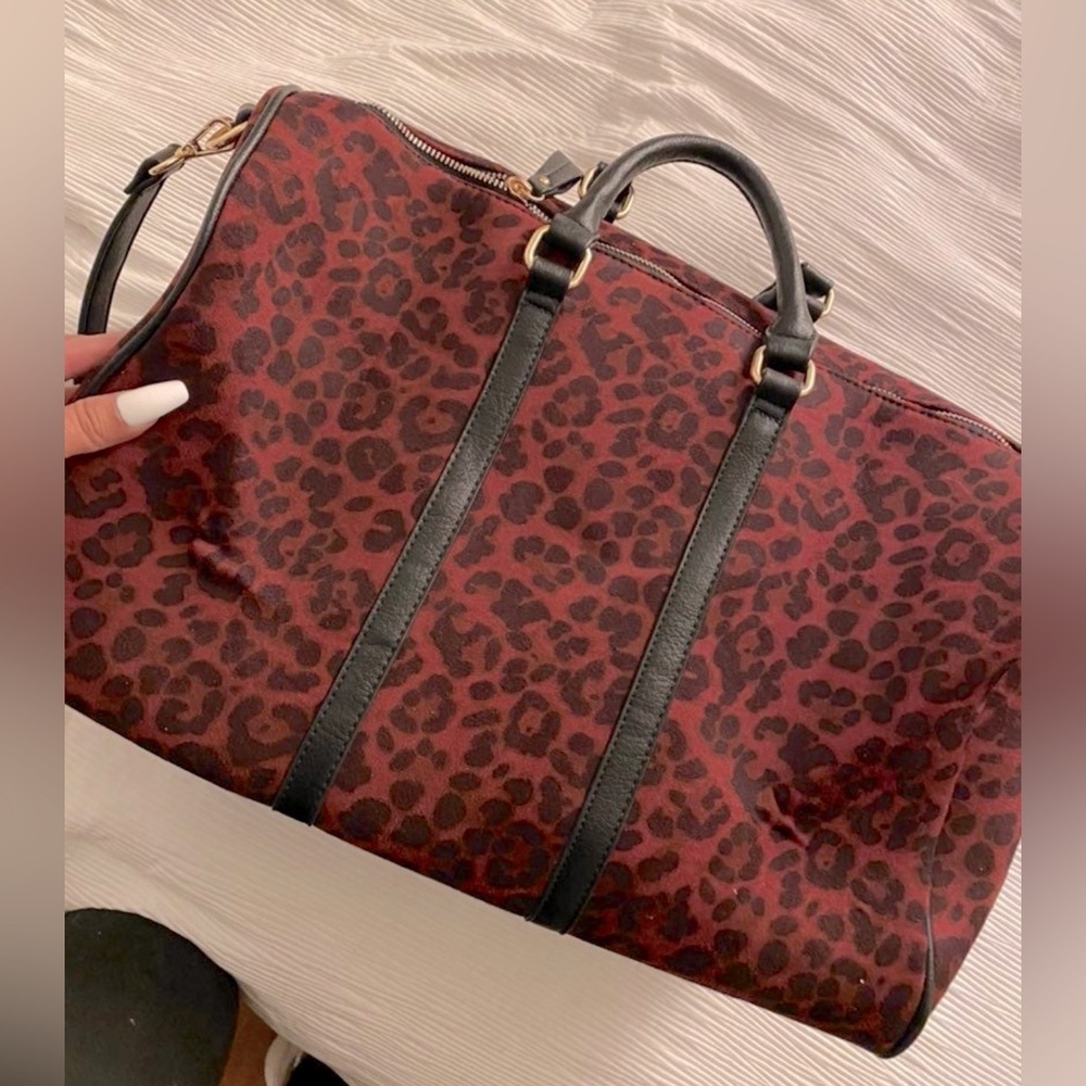 Cute Leopard Weekender Bag EUC